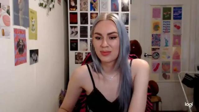 Image 8 of capricious00scorpio Stream on Chaturbate on 13 months ago
