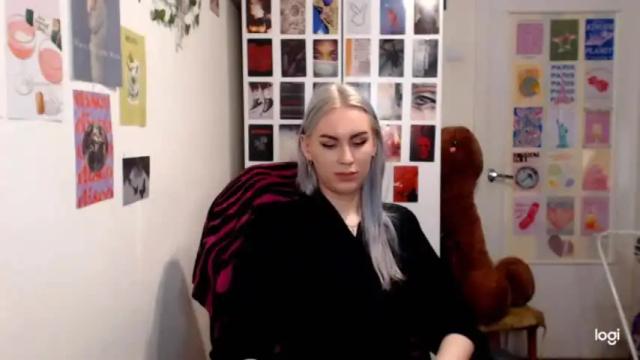 Image 4 of capricious00scorpio Stream on Chaturbate on 16 months ago