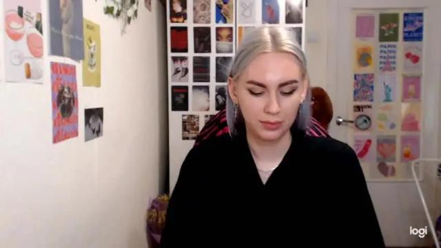 Image 7 of capricious00scorpio Stream on Chaturbate on 16 months ago