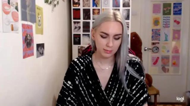 Image 10 of capricious00scorpio Stream on Chaturbate on 15 months ago