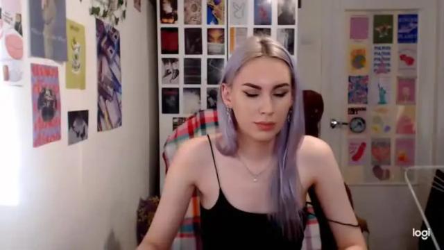 Image 8 of capricious00scorpio Stream on Chaturbate on 12 months ago