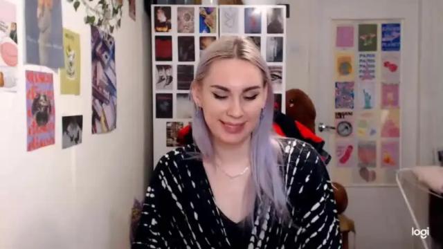 Image 3 of capricious00scorpio Stream on Chaturbate on 14 months ago