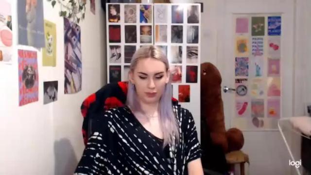 Image 7 of capricious00scorpio Stream on Chaturbate on 14 months ago