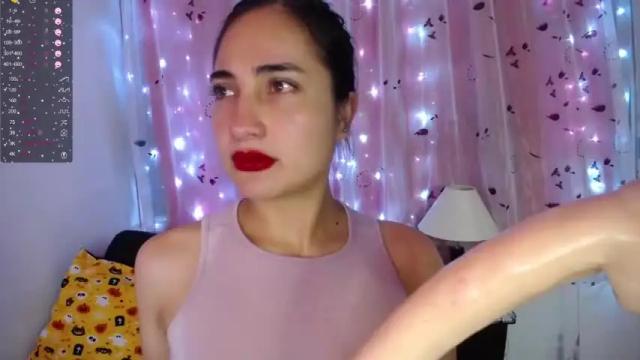 Image 3 of capricornio_16 Stream on Chaturbate on 19 months ago