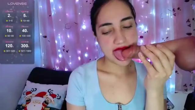 Image 3 of capricornio_16 Stream on Chaturbate on 17 months ago