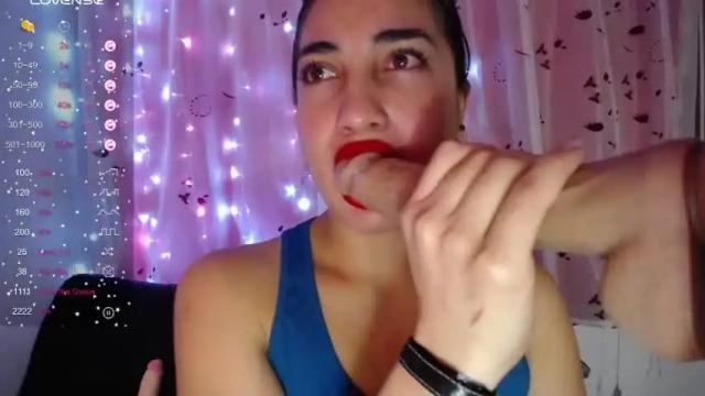 Image 3 of capricornio_16 Stream on Chaturbate on 16 months ago