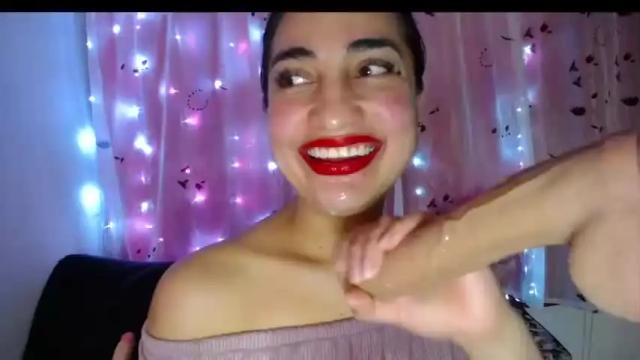 Image 3 of capricornio_16 Stream on Chaturbate on 14 months ago