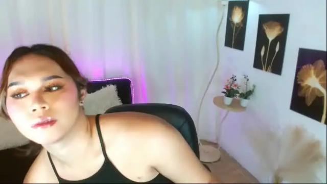 Image 8 of caprize_diva Stream on Chaturbate on 14 days ago