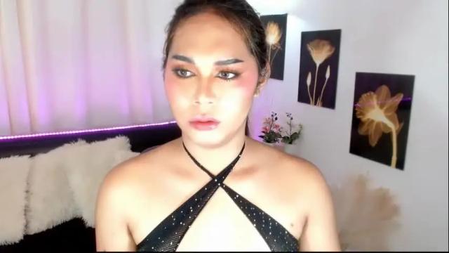 Image 7 of caprize_diva Stream on Chaturbate on 10 days ago