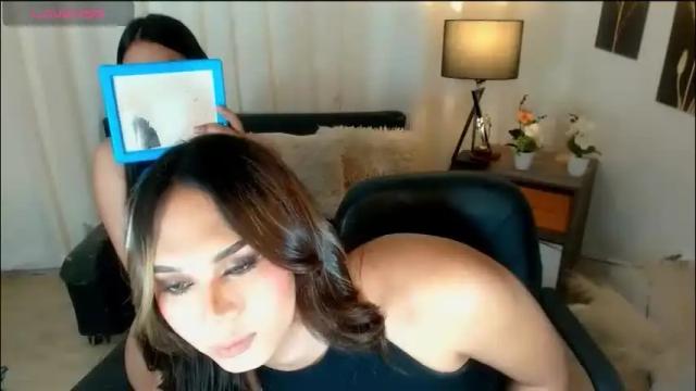 Image 6 of caprize_diva Stream on Chaturbate on 1 month ago