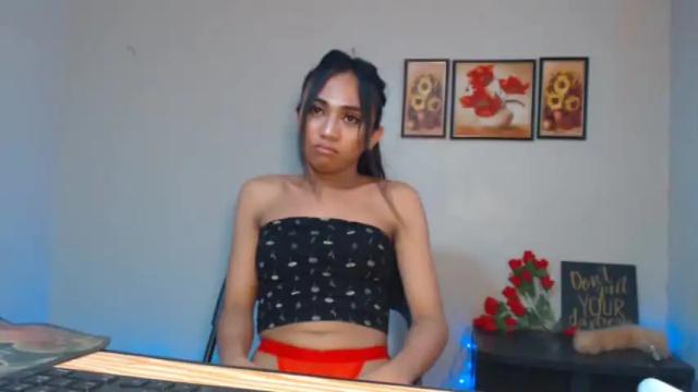 Image 2 of captivatingkatkat Stream on Chaturbate on 13 months ago