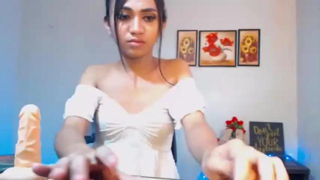 Image 7 of captivatingkatkat Stream on Chaturbate on 13 months ago