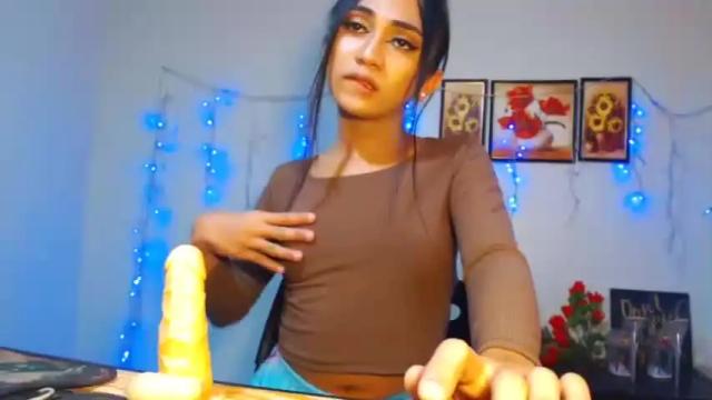 Image 2 of captivatingkatkat Stream on Chaturbate on 12 months ago