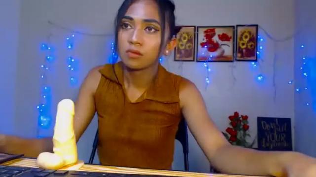 Image 6 of captivatingkatkat Stream on Chaturbate on 12 months ago