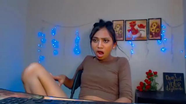 Image 11 of captivatingkatkat Stream on Chaturbate on 12 months ago