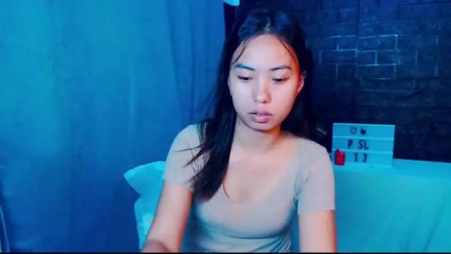 Image 2 of caramel_6974 Stream on Chaturbate on 14 months ago