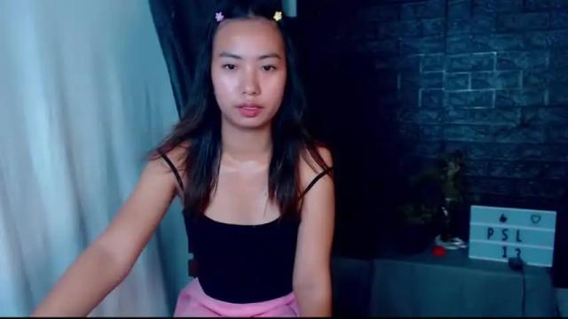 Image 2 of caramel_6974 Stream on Chaturbate on 14 months ago