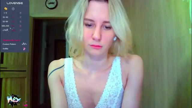 Image 6 of caramel_pie_ Stream on Chaturbate on 2 months ago