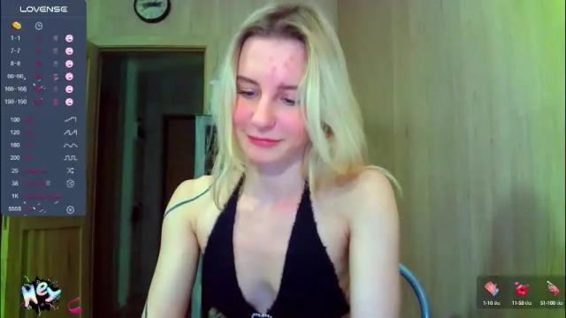 Image 8 of caramel_pie_ Stream on Chaturbate on 2 months ago