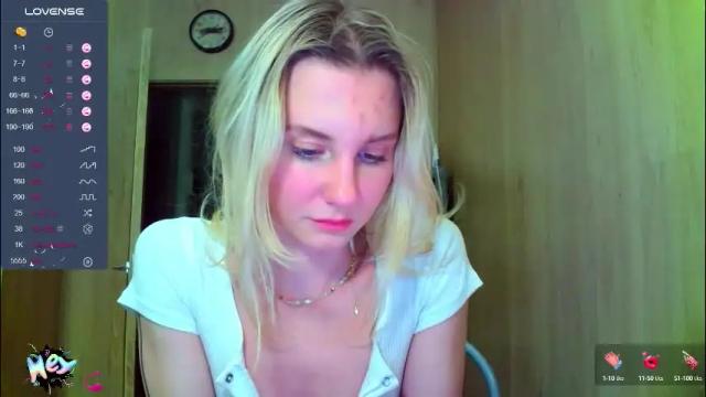 Image 10 of caramel_pie_ Stream on Chaturbate on 2 months ago