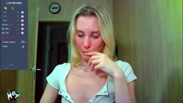 Image 11 of caramel_pie_ Stream on Chaturbate on 2 months ago