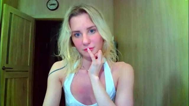 Image 2 of caramel_pie_ Stream on Chaturbate on 2 months ago