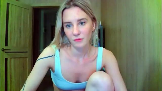 Image 3 of caramel_pie_ Stream on Chaturbate on 2 months ago