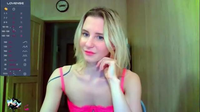 Image 4 of caramel_pie_ Stream on Chaturbate on 2 months ago