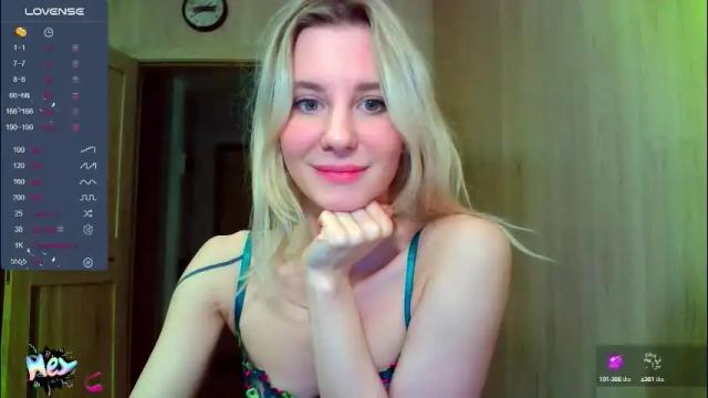 Image 6 of caramel_pie_ Stream on Chaturbate on 2 months ago