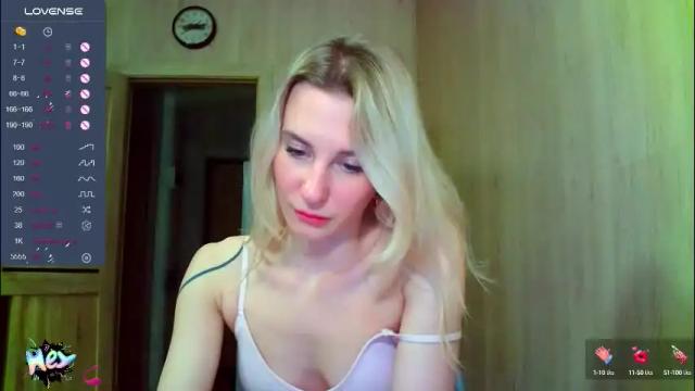 Image 4 of caramel_pie_ Stream on Chaturbate on 1 month ago