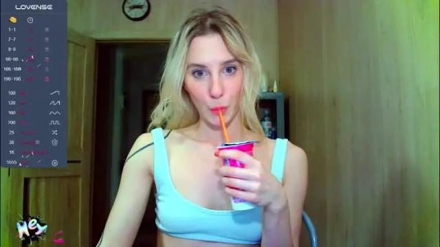 Thumbnail 1, caramel_pie_'s Stream at Chaturbate, 1 month ago