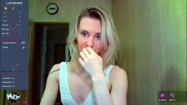 Image 3 of caramel_pie_ Stream on Chaturbate on 1 month ago