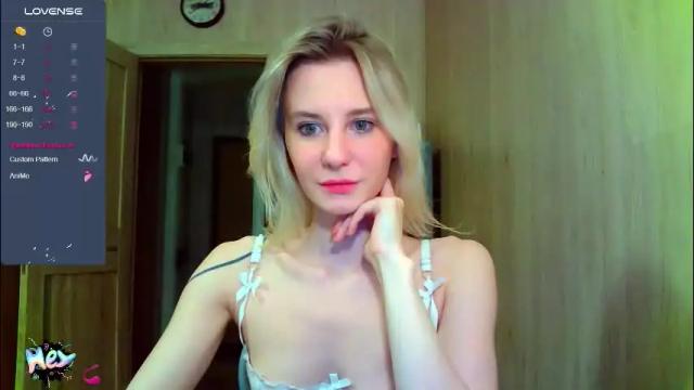 Image 6 of caramel_pie_ Stream on Chaturbate on 1 month ago