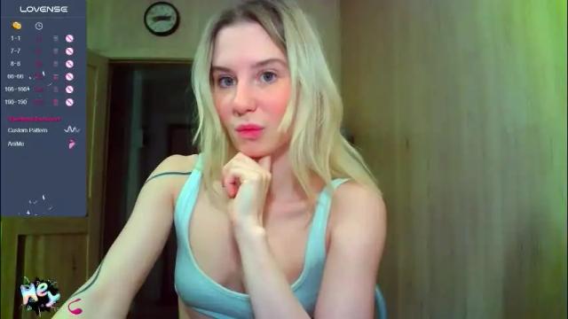 Image 2 of caramel_pie_ Stream on Chaturbate on 1 month ago