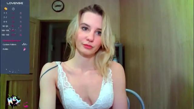 Image 7 of caramel_pie_ Stream on Chaturbate on 26 days ago