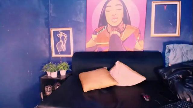 Image 11 of caramelminxxx Stream on Chaturbate on 1 month ago
