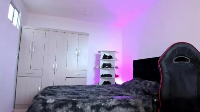 Thumbnail 1, caramelo_exotico's Stream at Chaturbate, 1 month ago