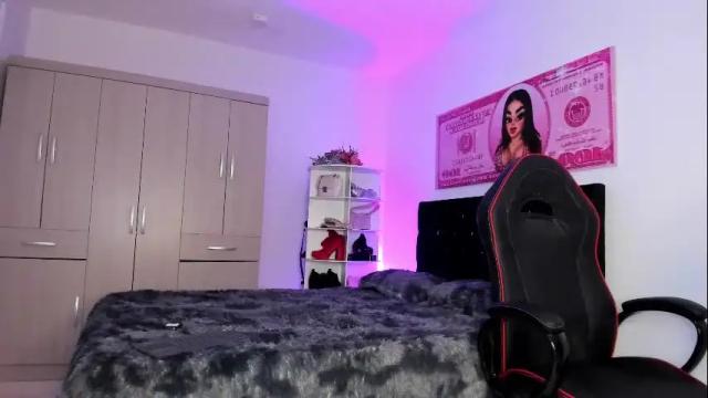 Image 12 of caramelo_exotico Stream on Chaturbate on 20 days ago