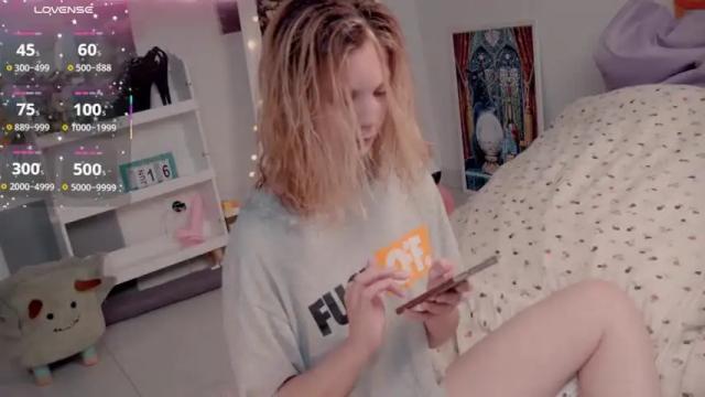 Thumbnail 2, careful_i_bite's Stream at Chaturbate, 1 month ago