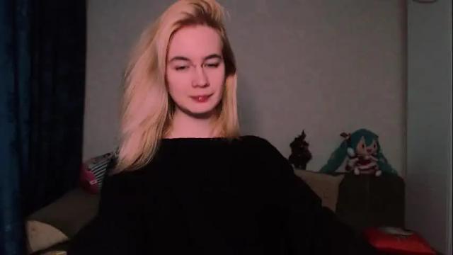 Image 11 of carinfox Stream on Chaturbate on 24 days ago