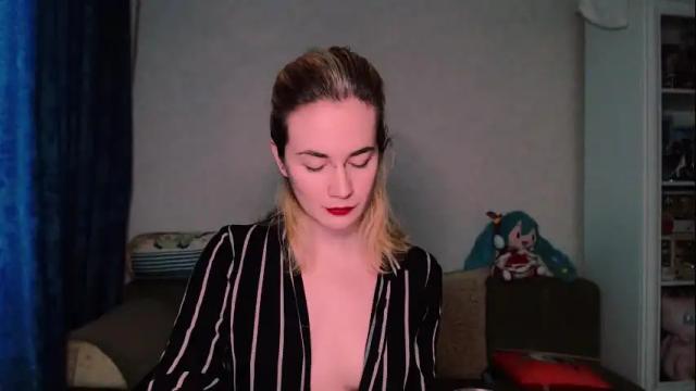Image 10 of carinfox Stream on Chaturbate on 1 month ago