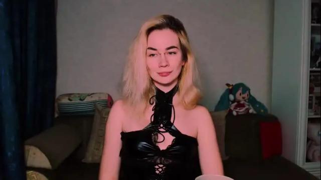 Image 4 of carinfox Stream on Chaturbate on 1 month ago
