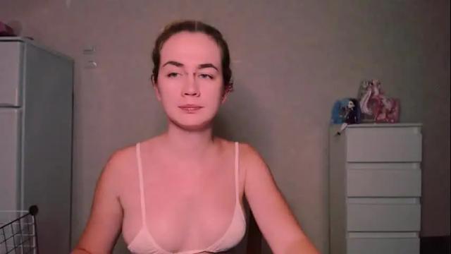 Image 3 of carinfox Stream on Chaturbate on 11 days ago