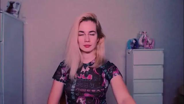 Image 4 of carinfox Stream on Chaturbate on 1 day ago