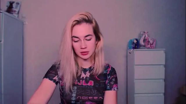 Image 6 of carinfox Stream on Chaturbate on 1 day ago