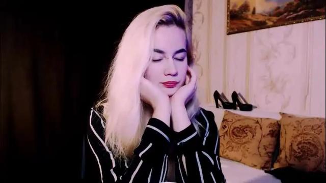 Thumbnail 2, carinfox's Stream at Chaturbate, 1 month ago