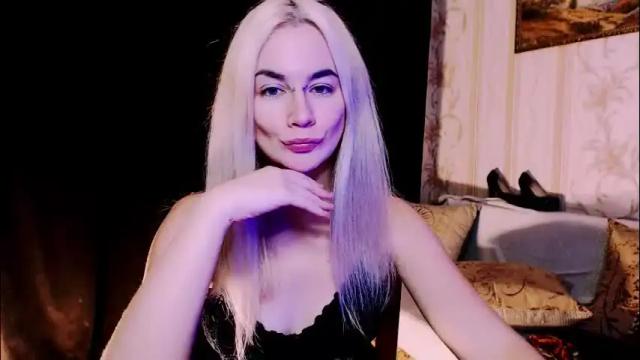 Thumbnail 2, carinfox's Stream at Chaturbate, 1 month ago
