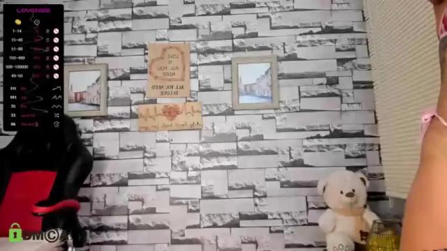 Image 2 of carla_adamss Stream on Chaturbate on 15 months ago