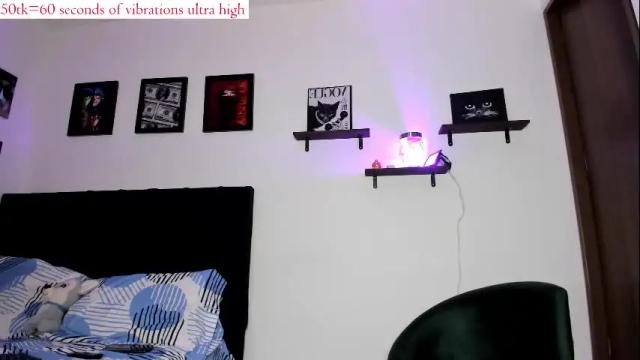 Image 2 of carla_adamss Stream on Chaturbate on 1 month ago