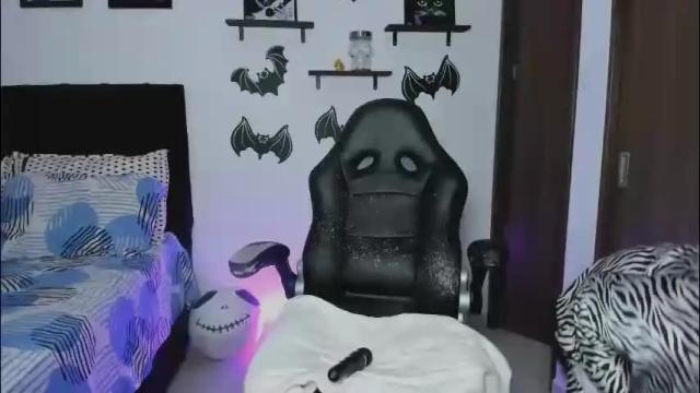 Thumbnail 1, carla_adamss's Stream at Chaturbate, 2 days ago